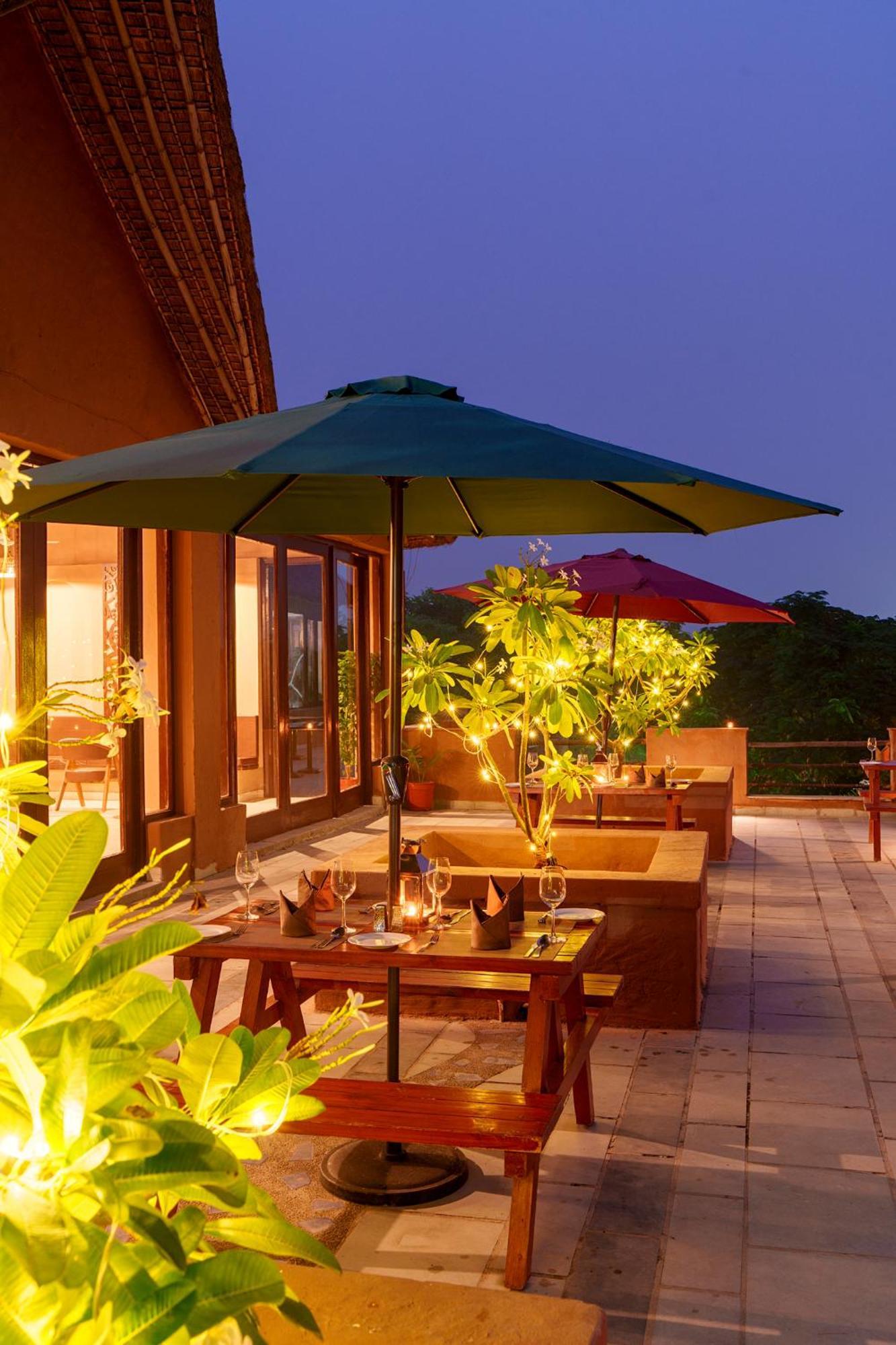 Gaj Resort, A Member Of Radisson Individuals Retreats Binewal Bagian luar foto